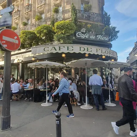 1 Minute Gare Montparnasse,center,close To Eifel Tolerance And Louvre Meusm,fantastic Place * Париж